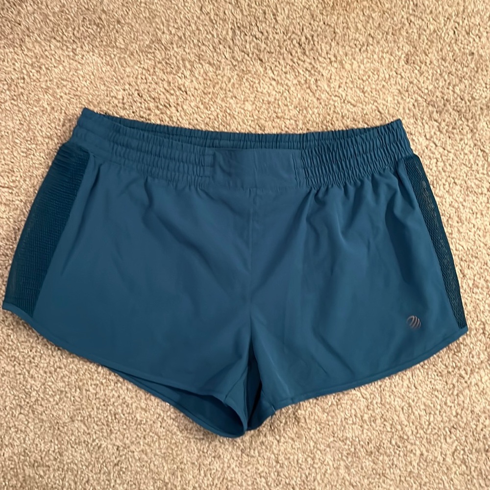 MPG running shorts